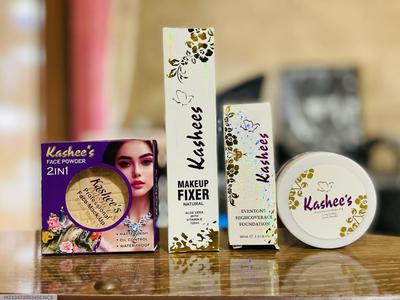 Kashees 4 in 1 Makeup Set with Fixer & Foundation